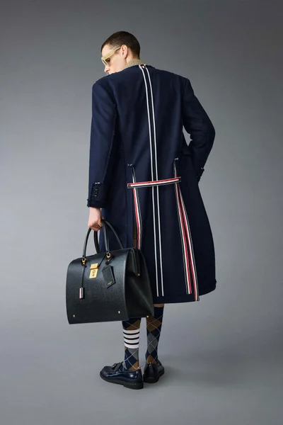 Look 28